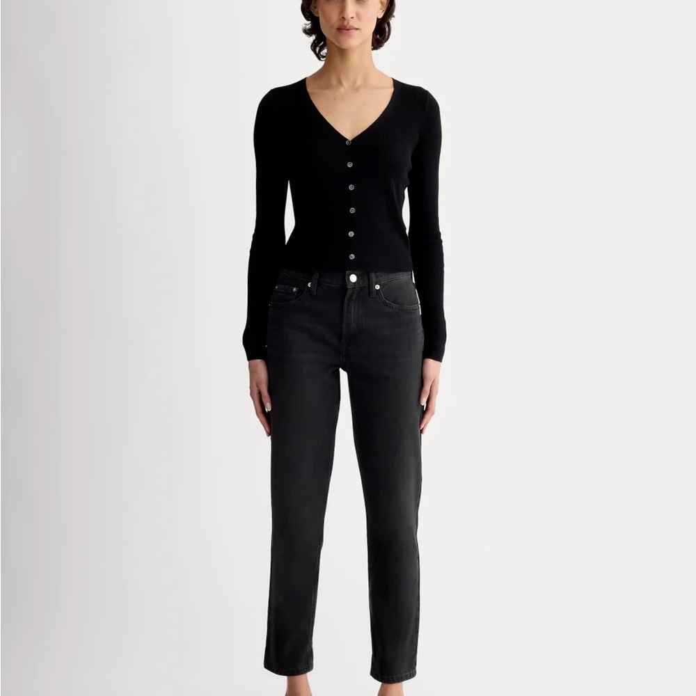 Everlane super soft relaxed Jean in stormy size 26